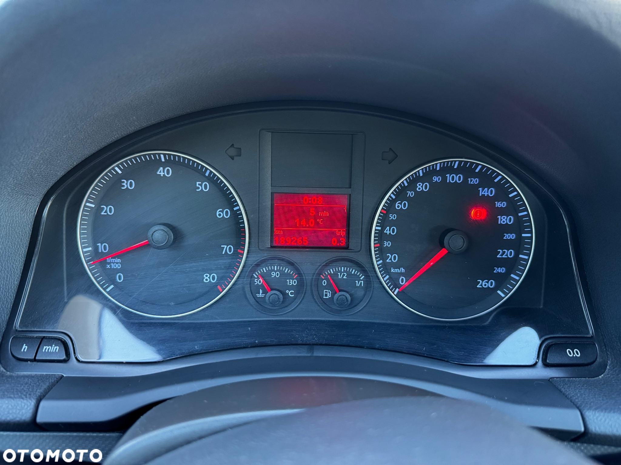 Volkswagen Golf V 1.6 Comfortline - 16