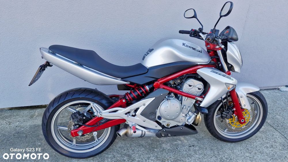 Kawasaki ER - 16