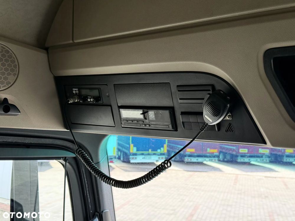 Mercedes-Benz ACTROS F 1845 / STANDARD / SALON PL - 9