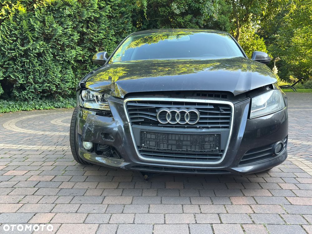 Audi A3 3-drzwiowe 1.6 TDI DPF Attraction - 4