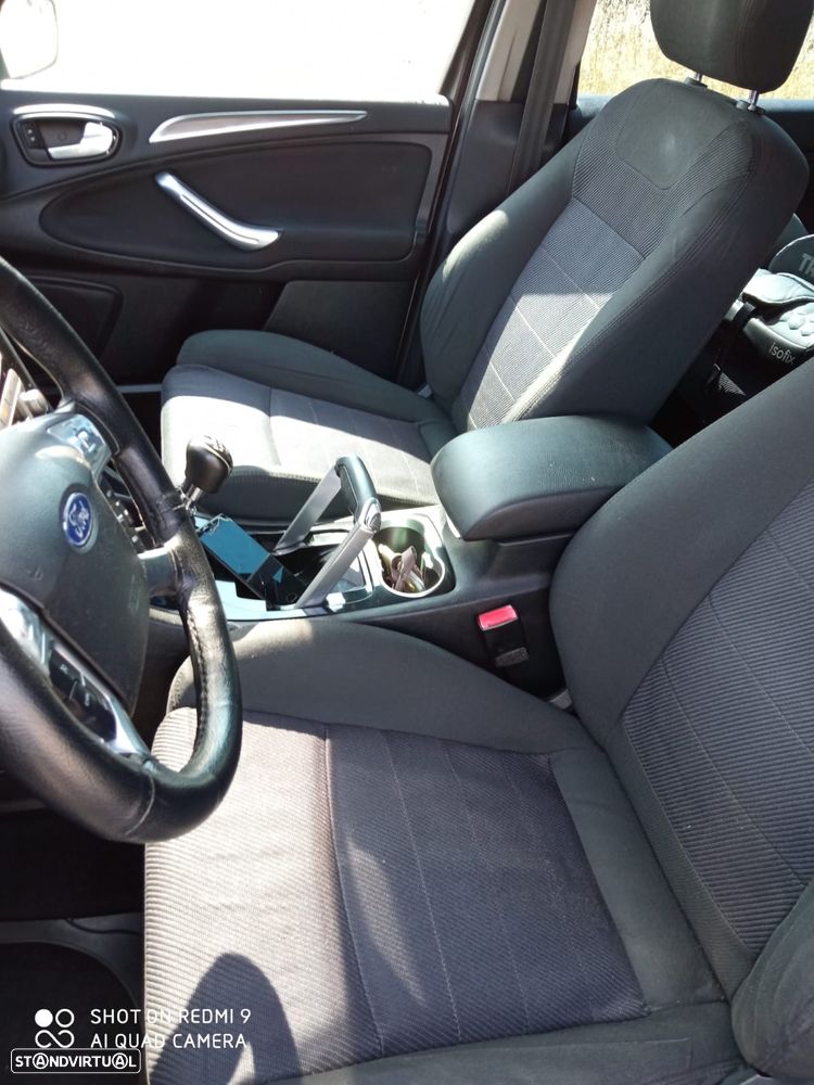 Ford S-Max 2.0 TDCi DPF Trend - 10