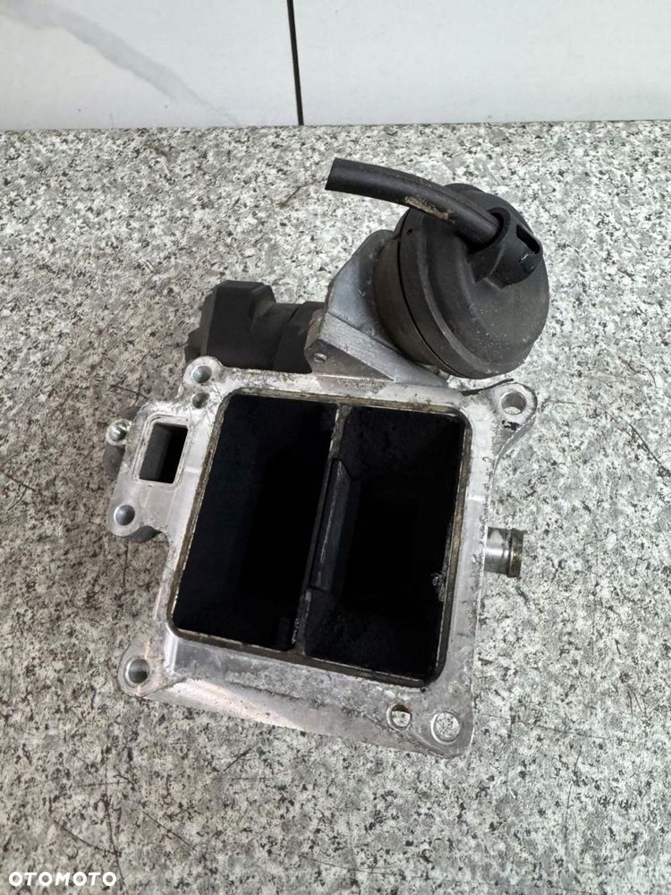zawór egr volvo v60 s60 ii v40 2011-2018 2.0 d 31422378 - 8