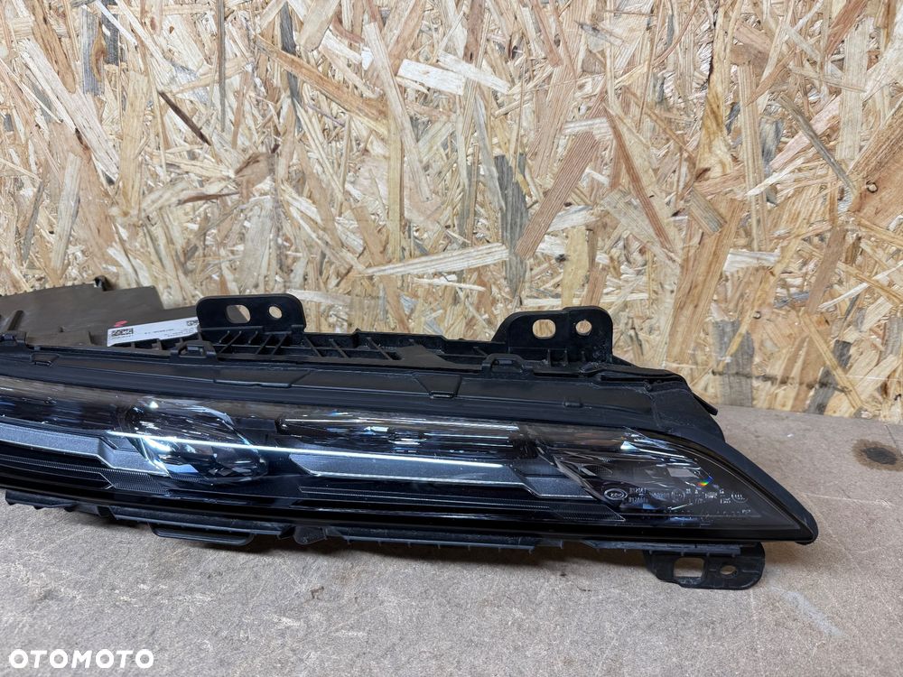 REFLEKTOR LAMPA LED BMW 7 i7 G70 SWAROVSKI CRYSTAL PRAWA ORYGINAŁ 9879936 - 10