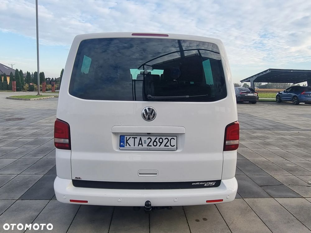 Volkswagen Multivan - 5