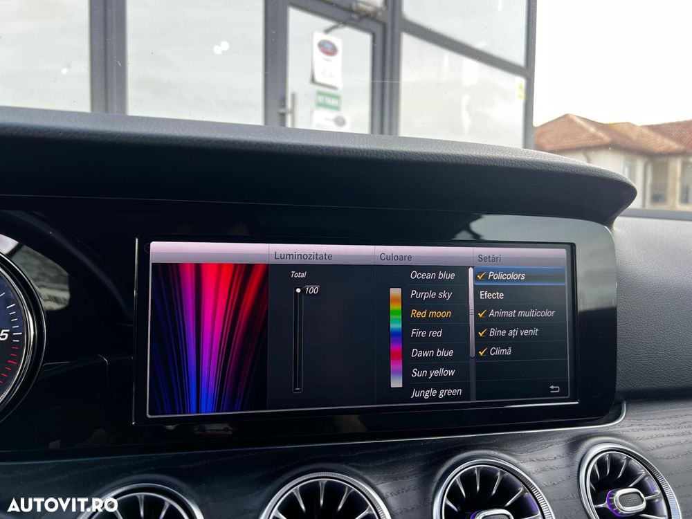 Mercedes-Benz E - 31