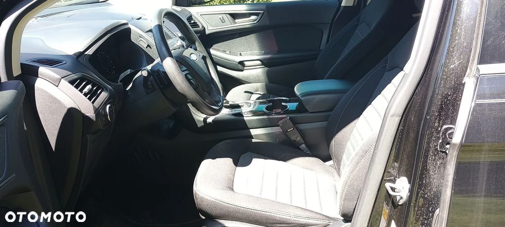Ford Edge - 9