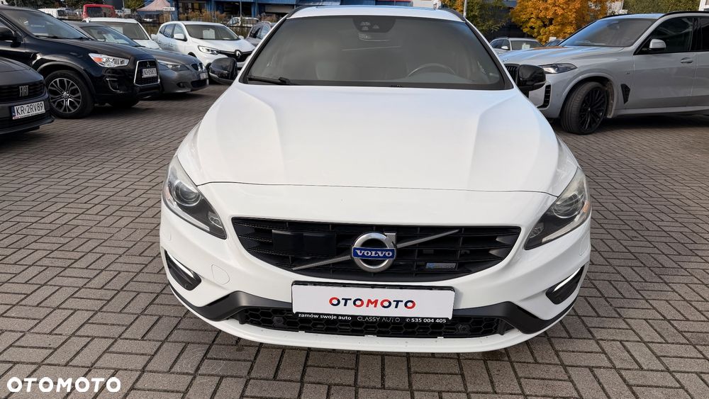 Volvo V60 D4 Drive-E R-Design Summum - 33