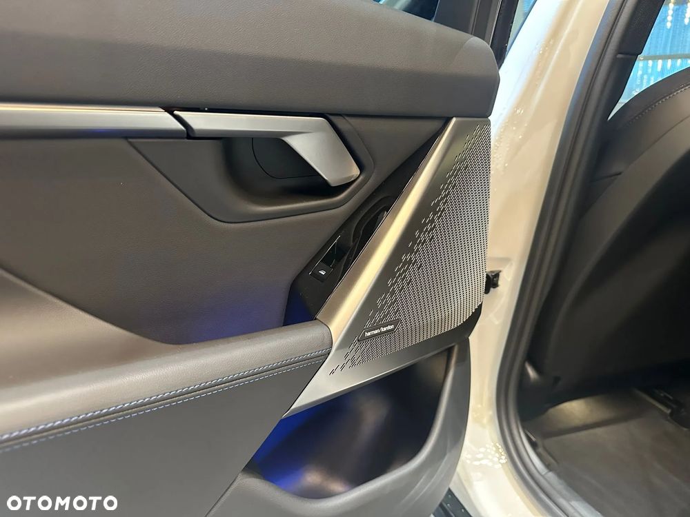 BMW Seria 5 520d mHEV M Sport - 24