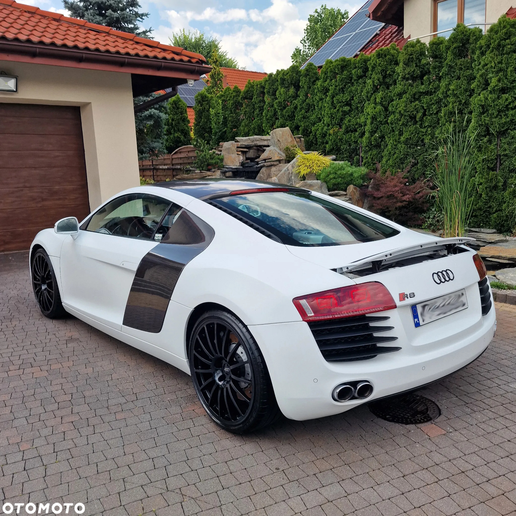 Audi R8 Coupé 4.2 Quattro R tronic - 2