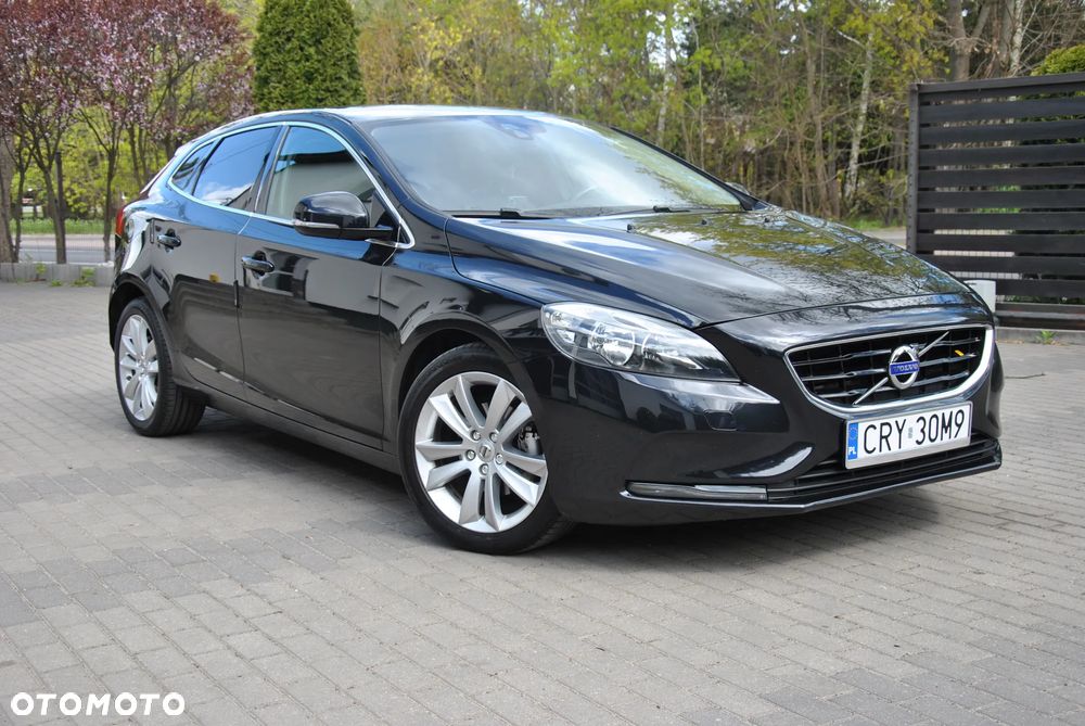 Volvo V40 D2 - 4