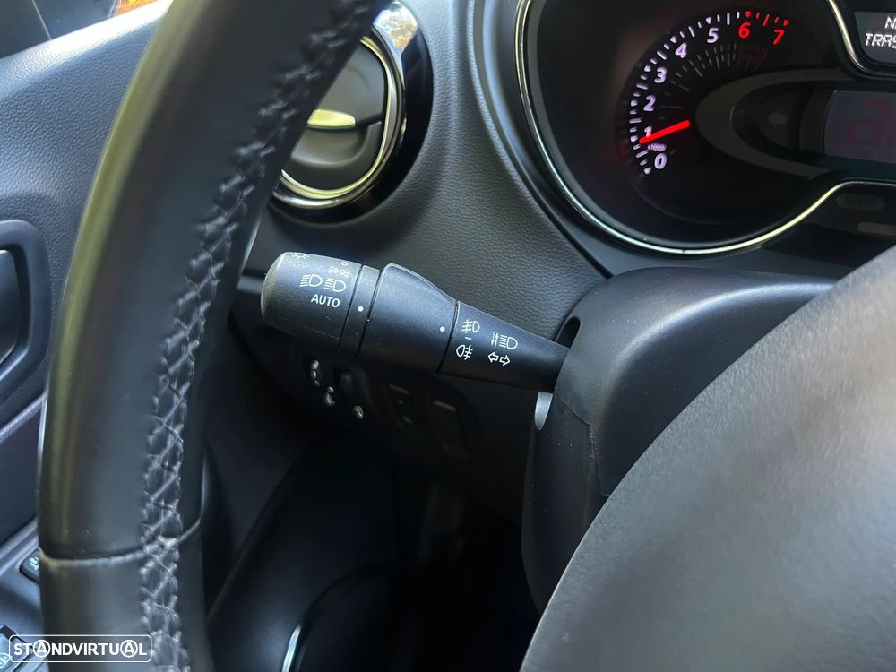 Renault Captur 0.9 TCE Exclusive - 11