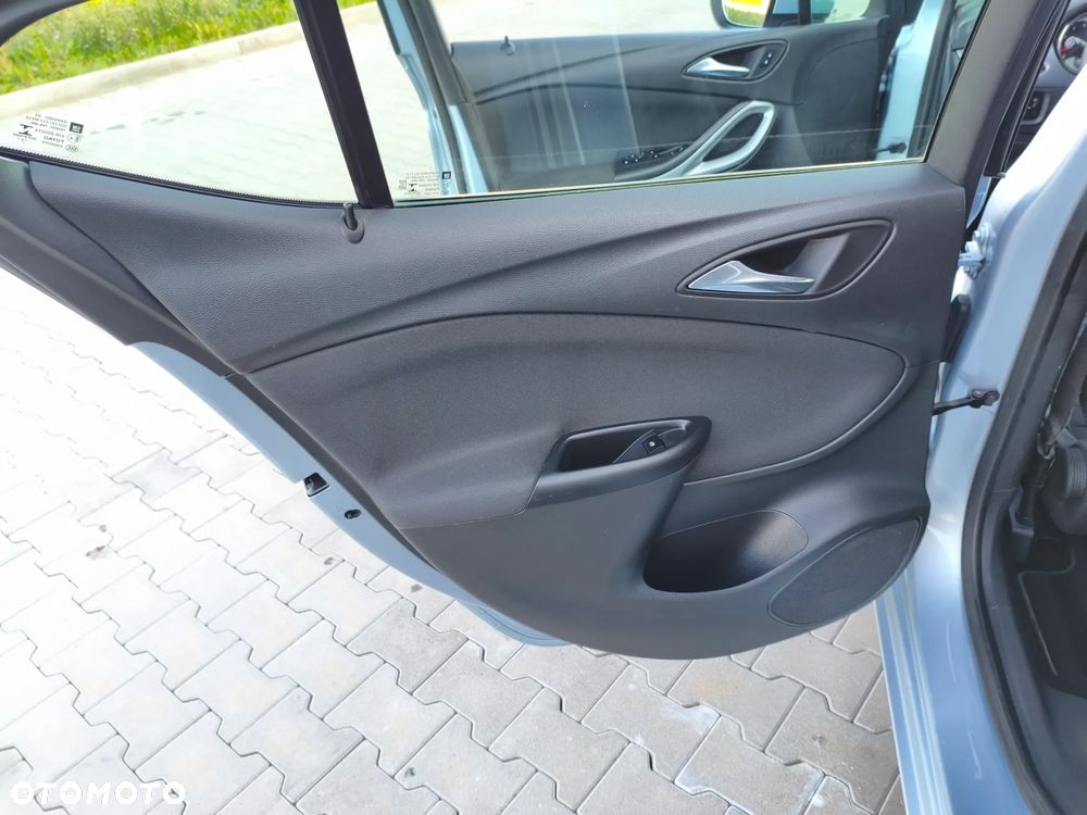Opel Astra - 12