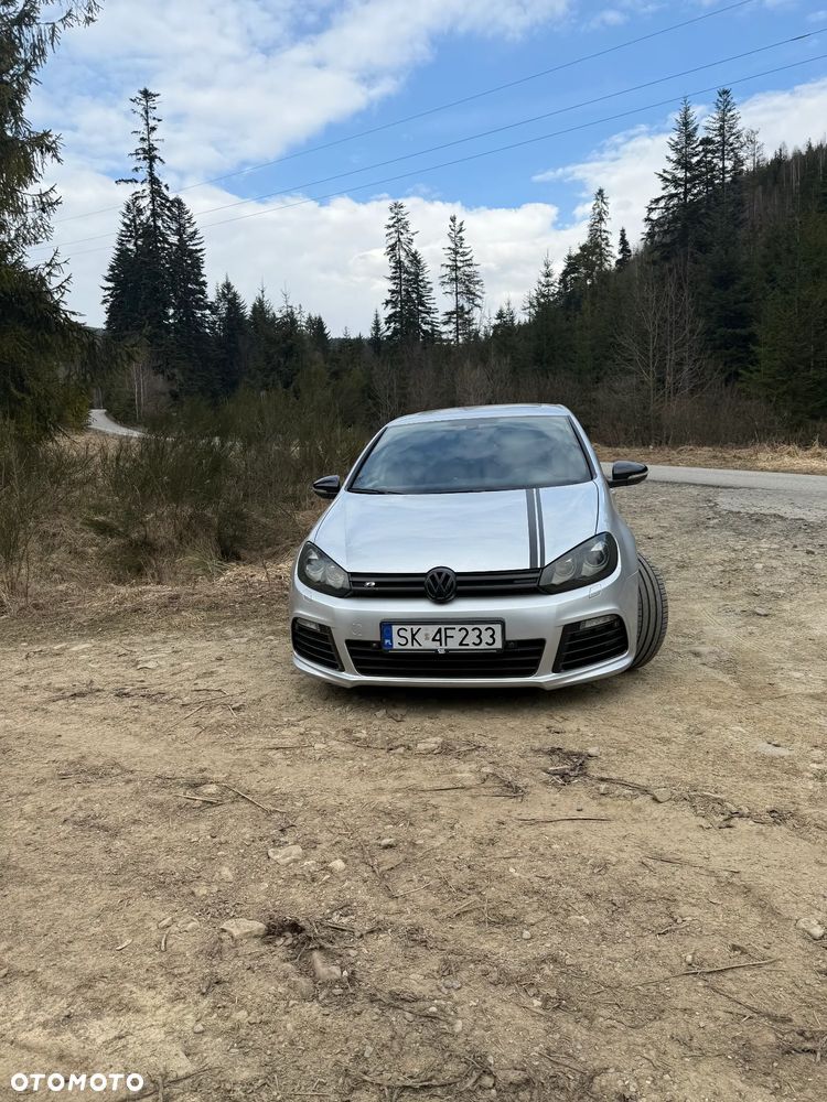 Volkswagen Golf - 8
