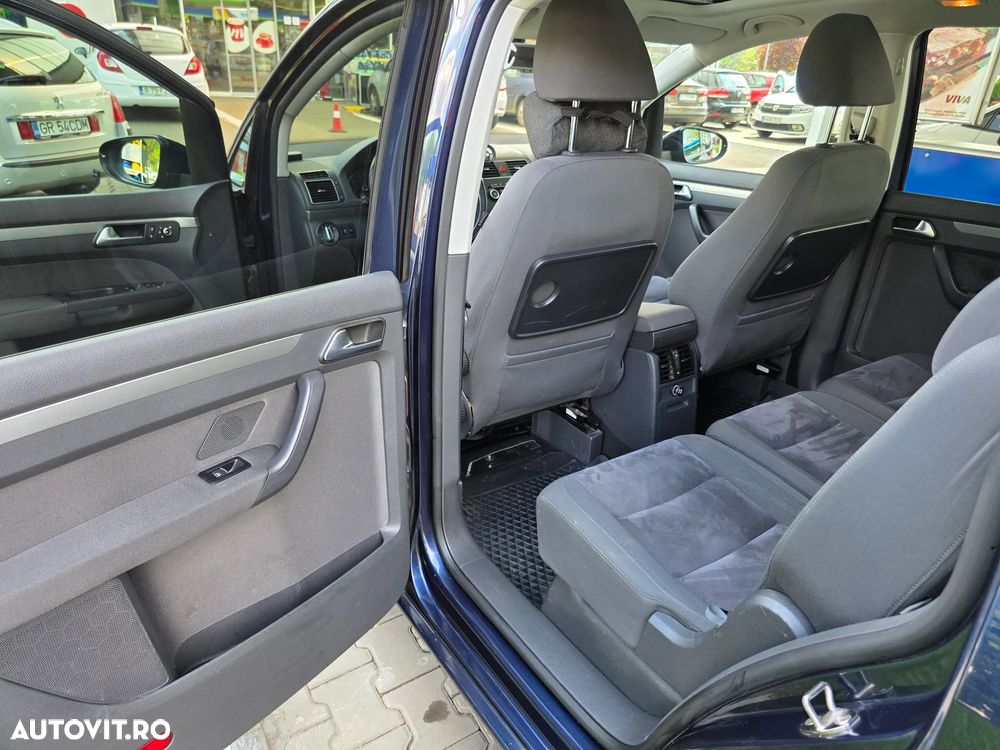 Volkswagen Touran 2.0 TDI Highline DSG - 19