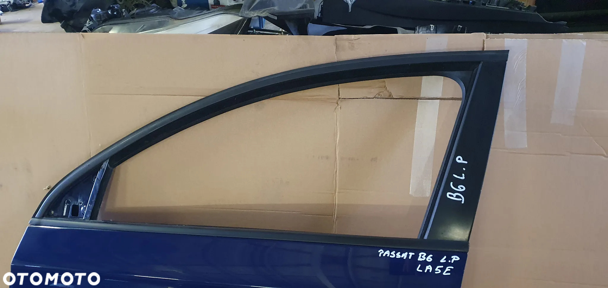 Drzwi lewy przód przednie lewe VW Passat B6 LA5E - 4