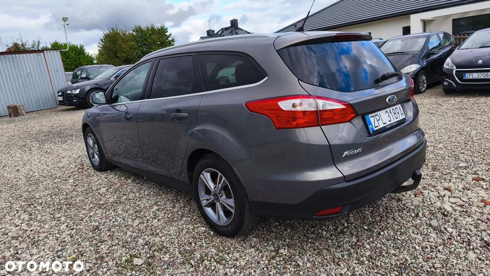 Ford Focus Turnier 1.6 EcoBoost Start-Stopp-System Titanium - 11