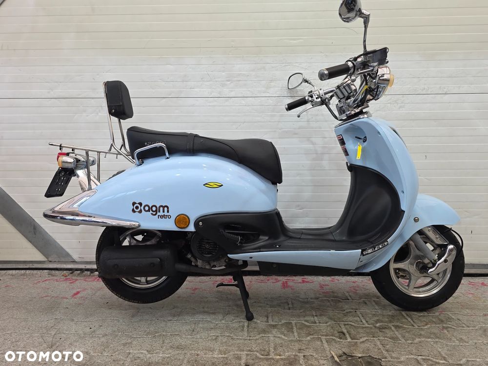 AGM Retro 50 - 8