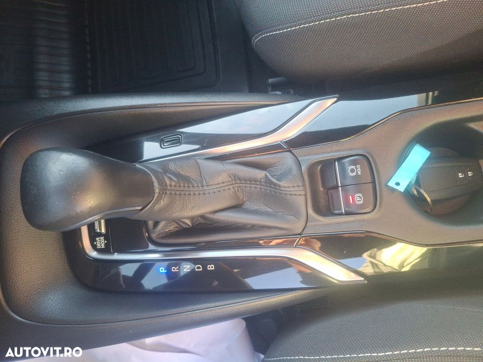 Toyota Corolla - 21