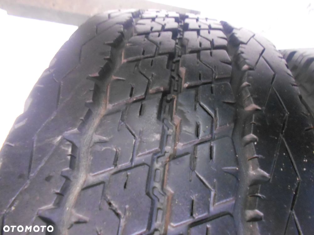 OPONY 215/70R15C BRIDGESTONE DURAVIS R630 DOT 2715 8.7MM - 4