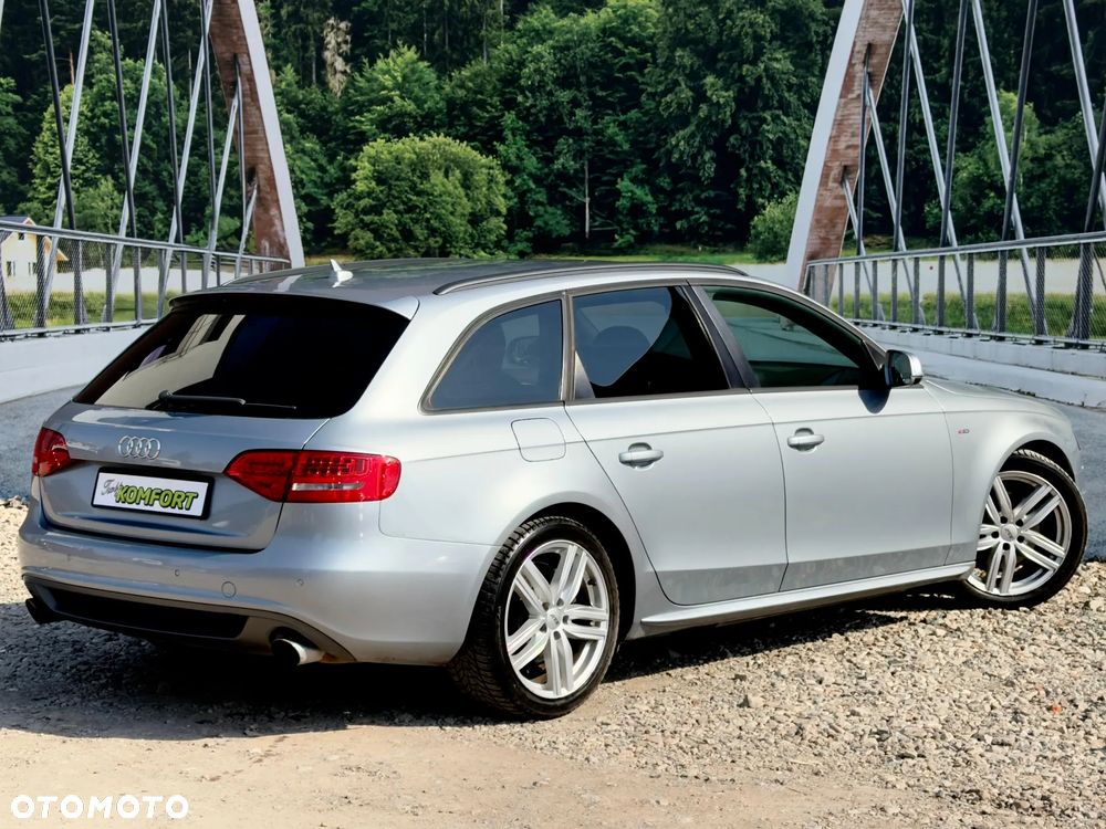 Audi A4 Avant - 32