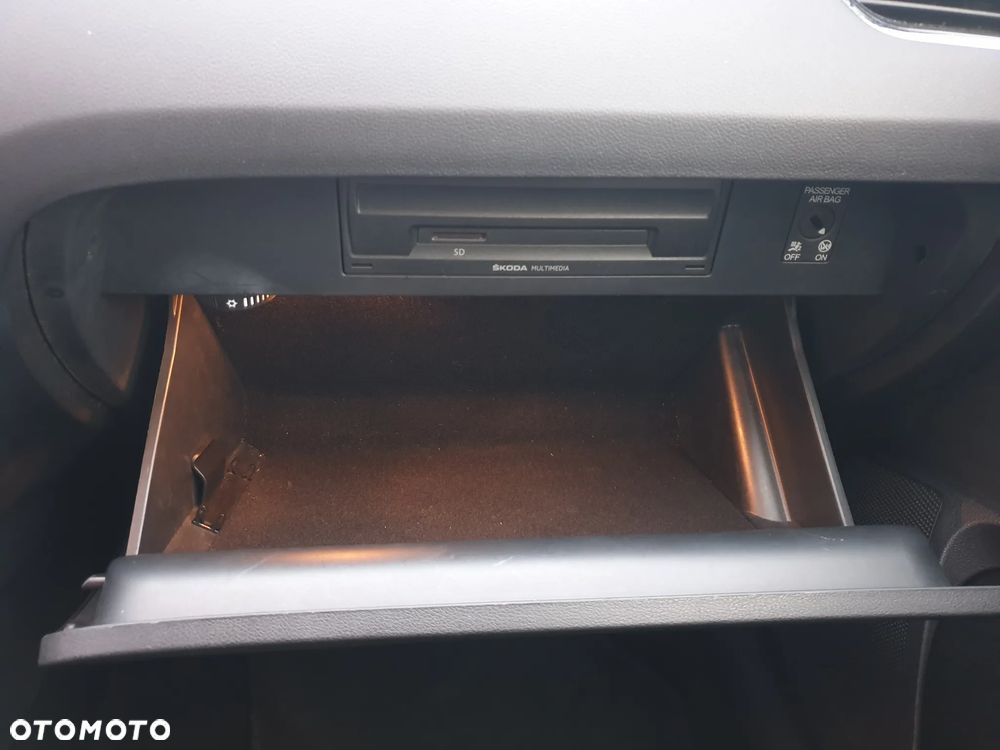 Skoda Octavia 1.4 TSI Ambition - 13