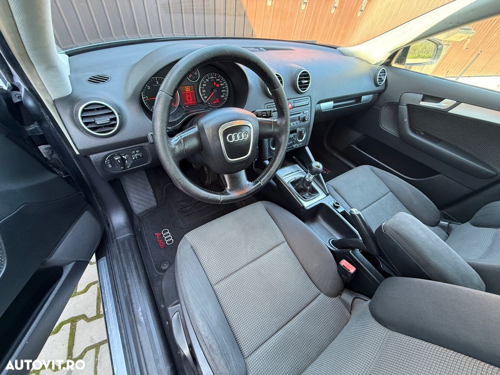 Audi A3 2.0 TDI ack Ambition - 8