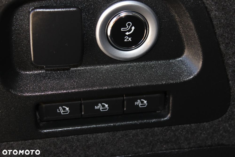 Ford Galaxy 2.0 EcoBlue 4WD V-Line - 19