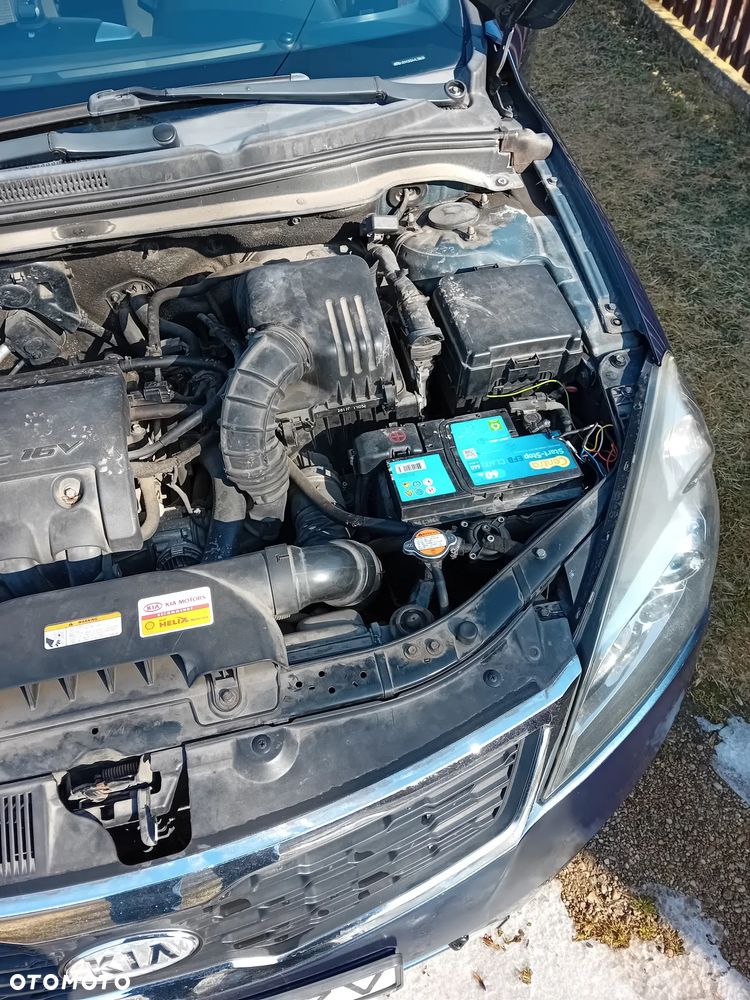 Kia Ceed 1.6 CVVT ISG Spirit - 13