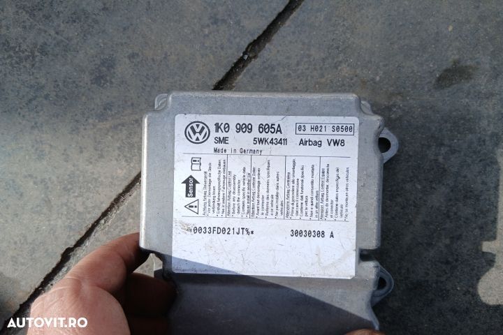 Kit airbag cu plansa de bord 5M1857706D  5M1857705D 1K0909605A 1K0880 - 6