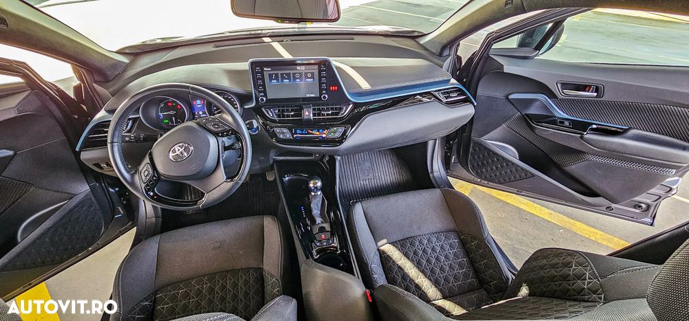 Toyota C-HR 1.8 HSD 122 CP 4x2 CVT Cult - 7