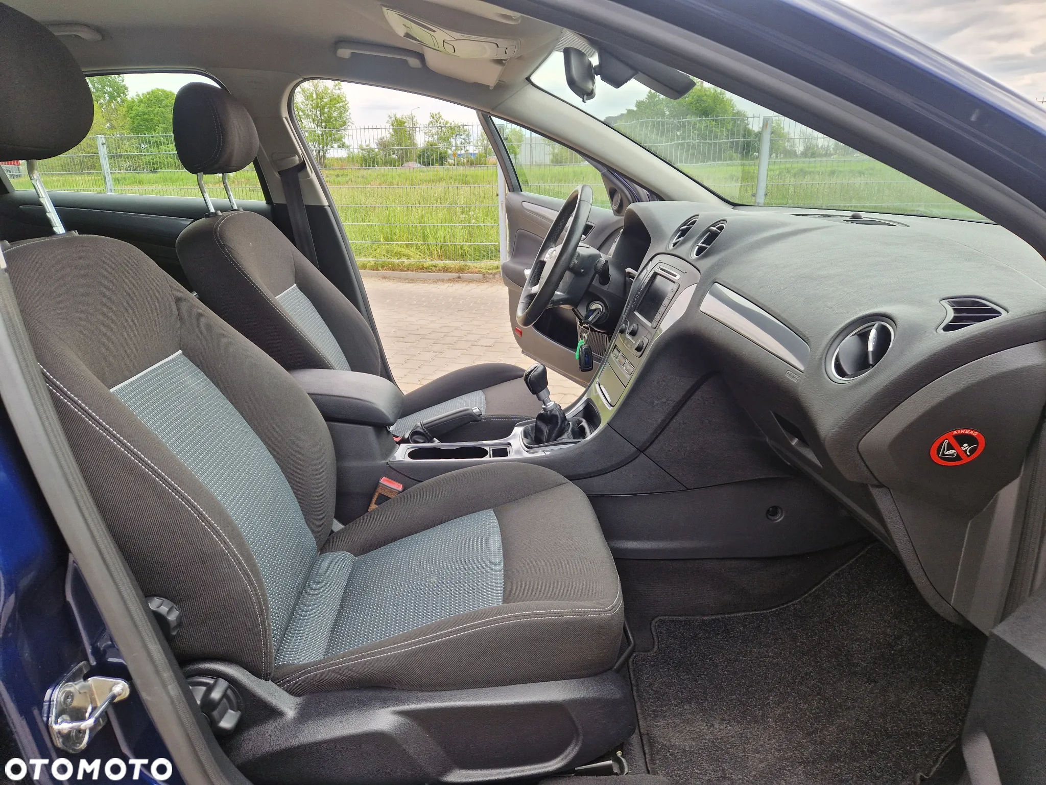 Ford Mondeo 2.0 TDCi Trend - 13