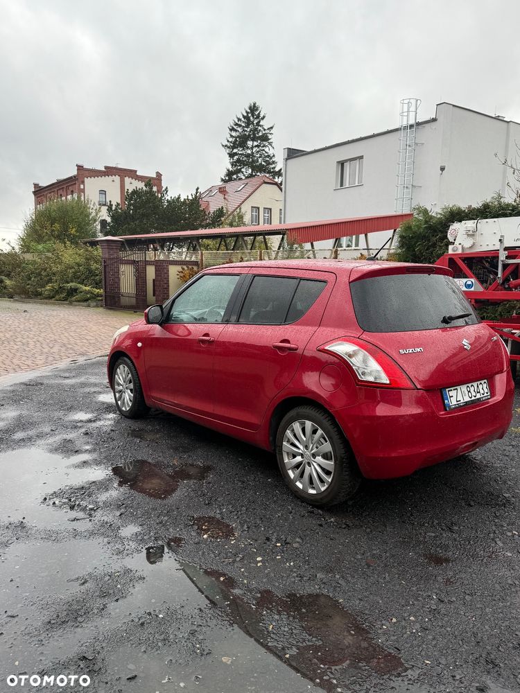 Suzuki Swift - 6