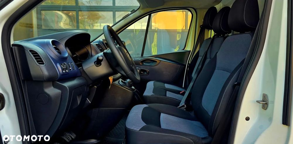 Opel VIVARO - 9