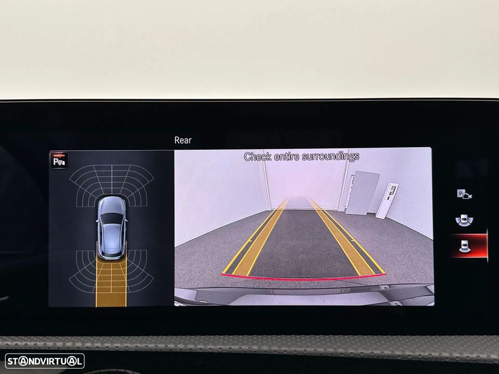 Mercedes-Benz A 250 e AMG Line - 22