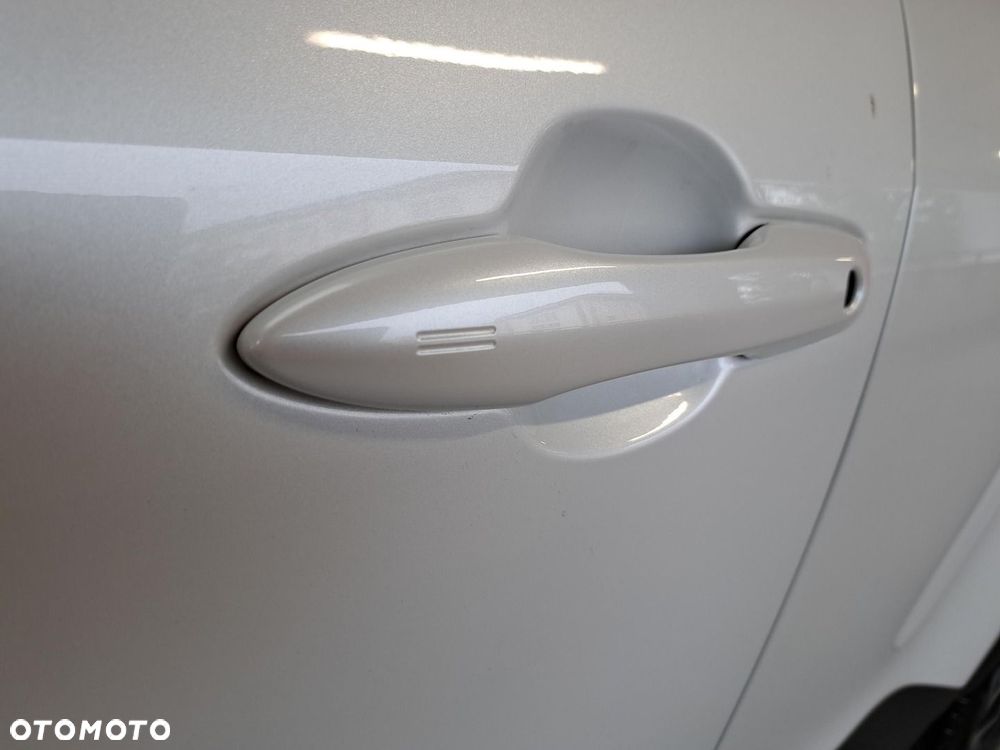 Toyota Yaris Cross Hybrid 1.5 Style - 33