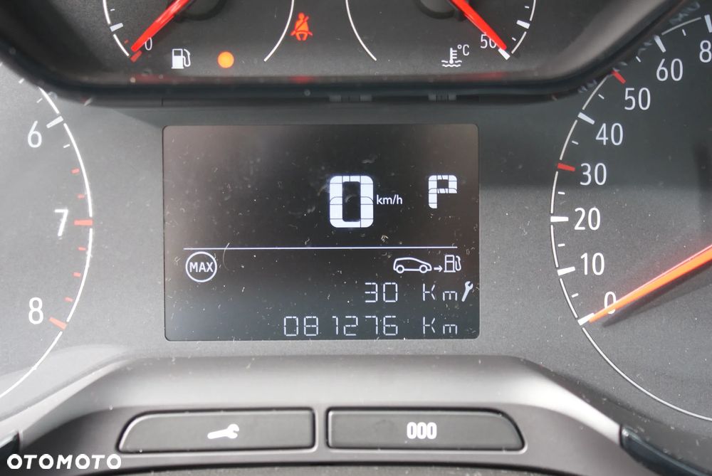 Opel Crossland X - 11