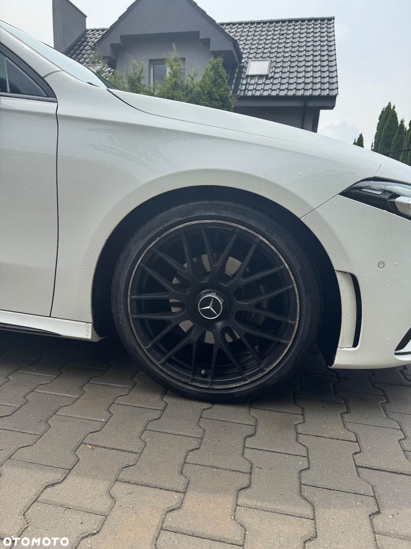 Mercedes-Benz Klasa A 200 d 4-Matic AMG Line 8G-DCT - 17