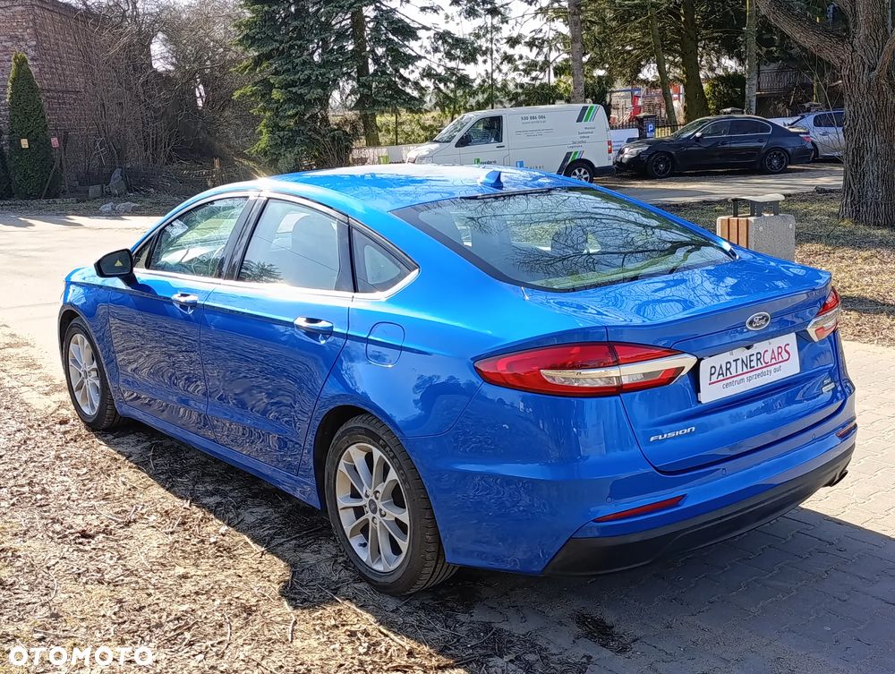 Ford Fusion - 6