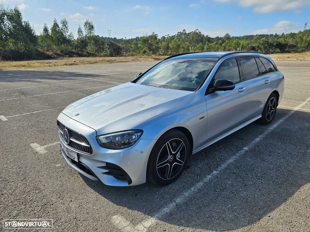 Mercedes-Benz E 300 de 9G-TRONIC AMG Line - 2