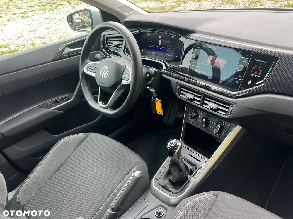 Volkswagen Polo 1.0 TSI Comfortline - 12