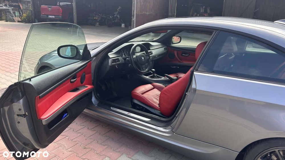 BMW Seria 3 335i M Sport Edition - 10