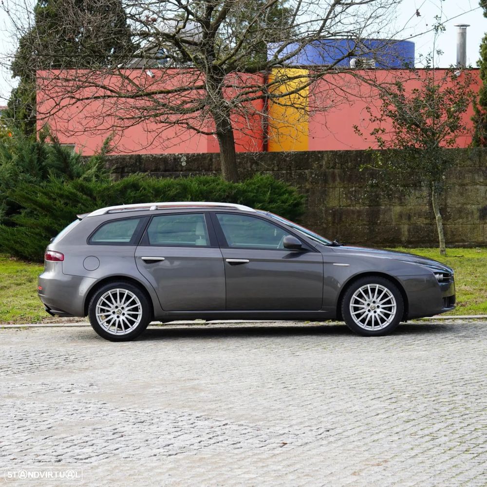 Alfa Romeo 159 Sportwagon 1.9 JTDm 16V Sportiva - 6