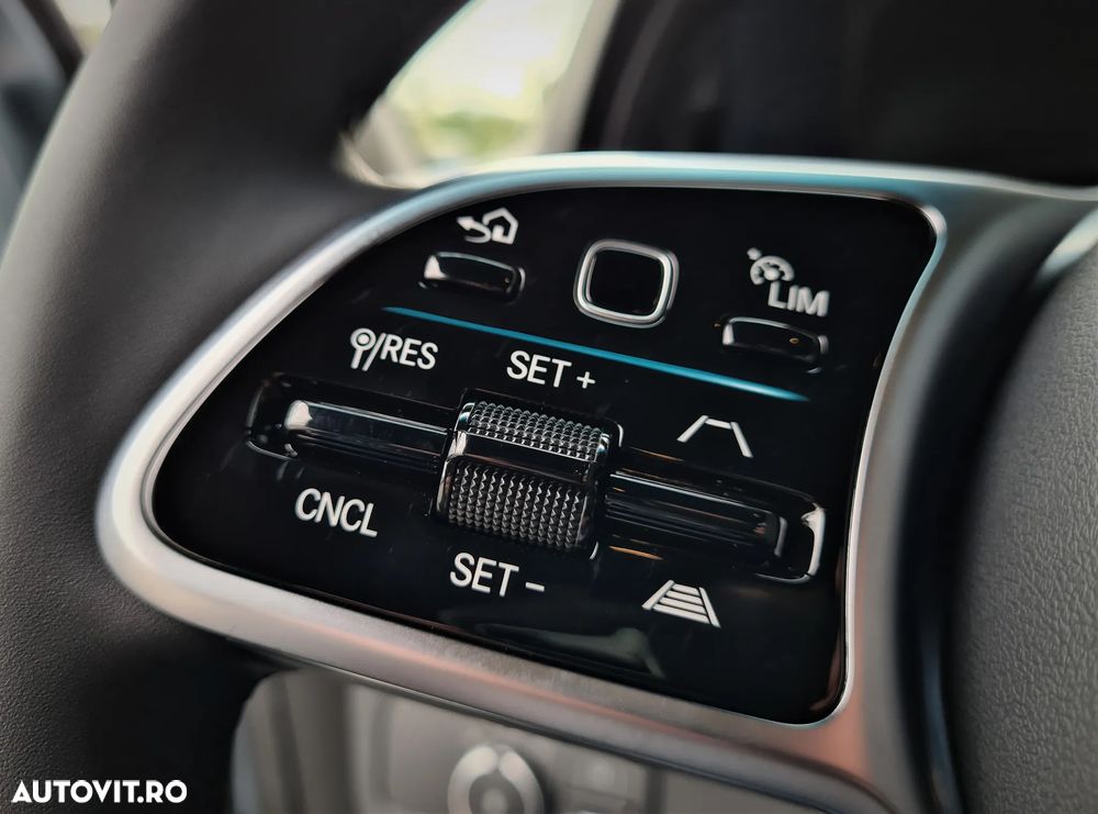 Mercedes-Benz Sprinter 319 CDI CD L2 190 CP RWD 9AT+ SELECT - 17