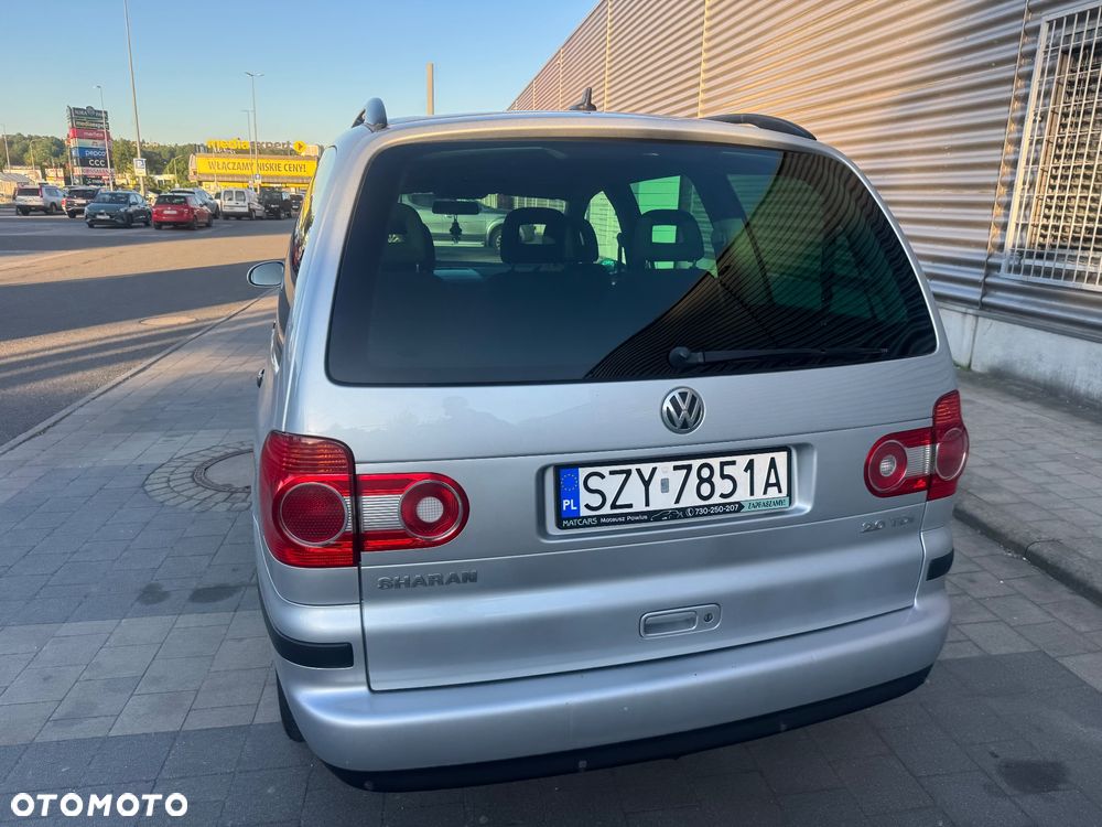Volkswagen Sharan 2.0 TDI Comfortline - 10