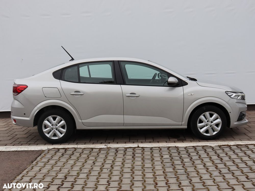 Dacia Logan TCe 90 MT6 Comfort - 6
