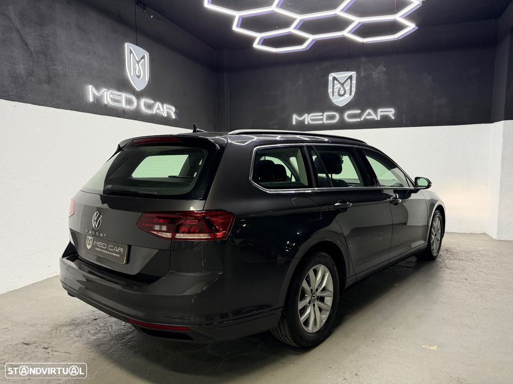 VW Passat Variant 2.0 TDi Elegance DSG - 7