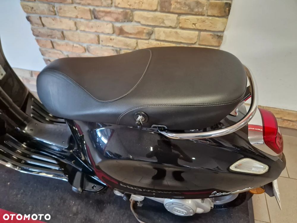 Vespa Primavera - 14