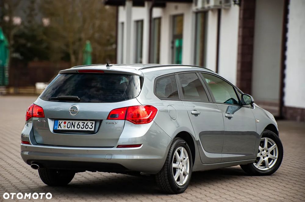 Opel Astra 1.4 Turbo Edition - 17