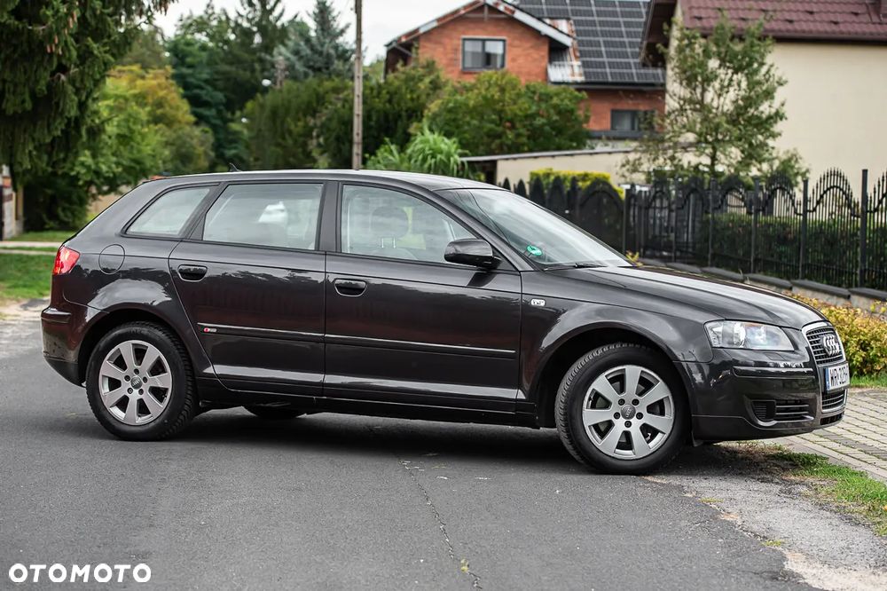 Audi A3 Sportback 1.4 TFSI Attraction - 11