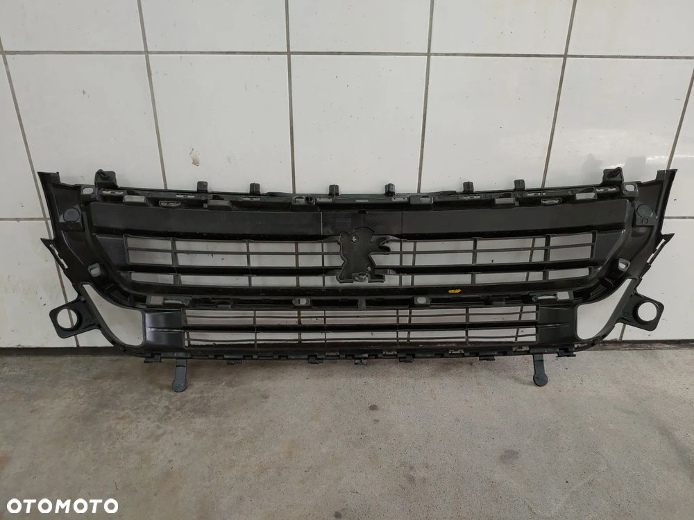 PEUGEOT PARTNER III LIFT ATRAPA PRZÓD KRATKA GRILL PRZÓD PRZEDNI 1613573580 - 2